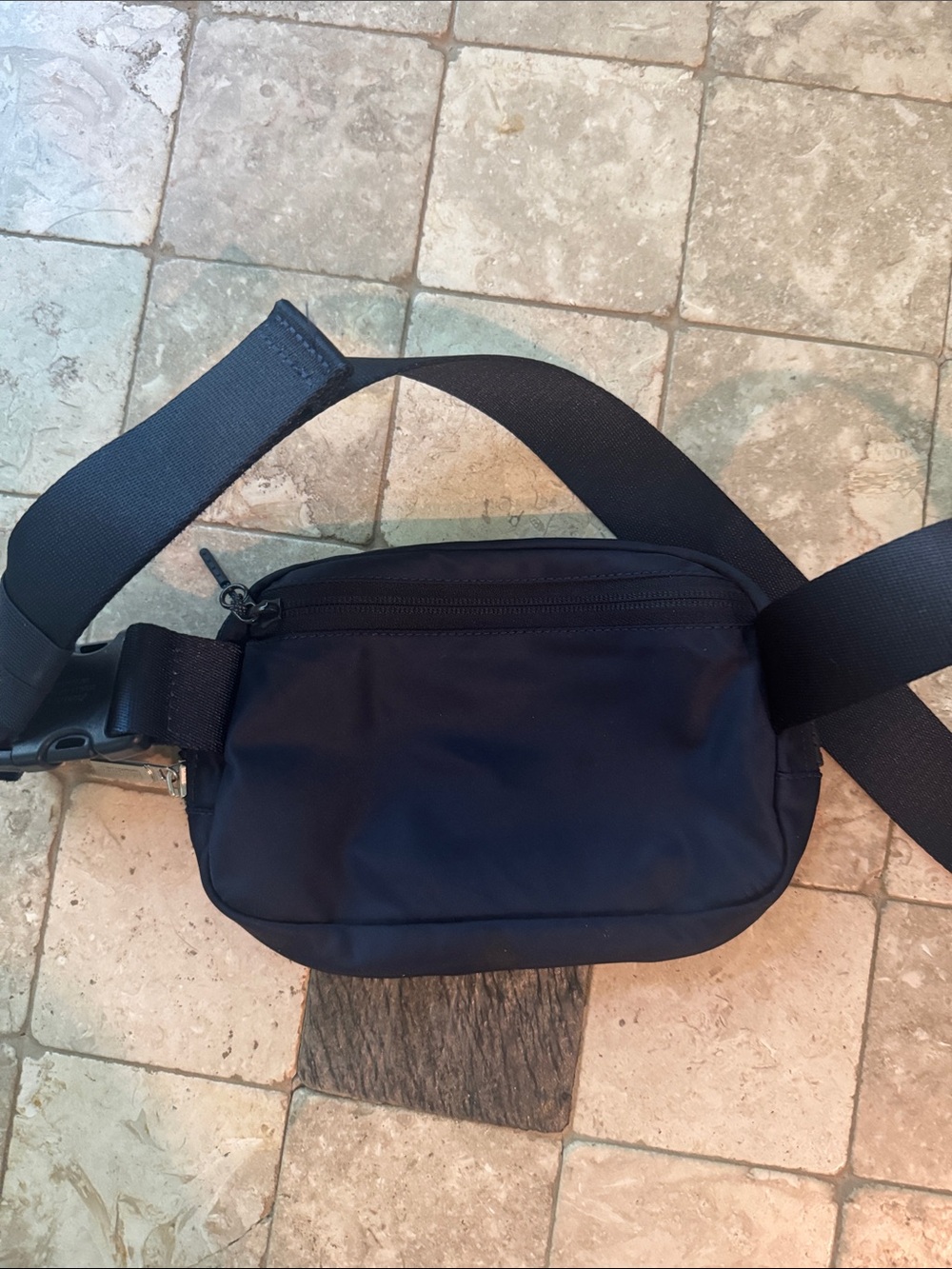 lululemon athletica navy blue Belt Bag Sling - Picture 3 of 3